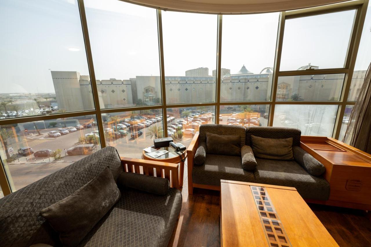 Tanal Serviced Apartments อัลโคห์บาร์ ห้อง รูปภาพ