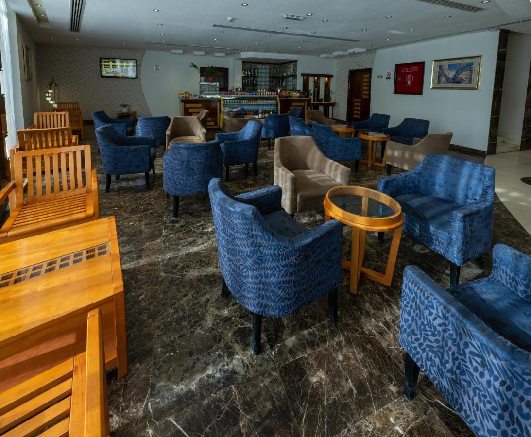 Tanal Serviced Apartments อัลโคห์บาร์ ภายนอก รูปภาพ