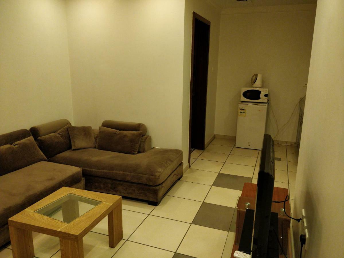 Tanal Serviced Apartments อัลโคห์บาร์ ภายนอก รูปภาพ